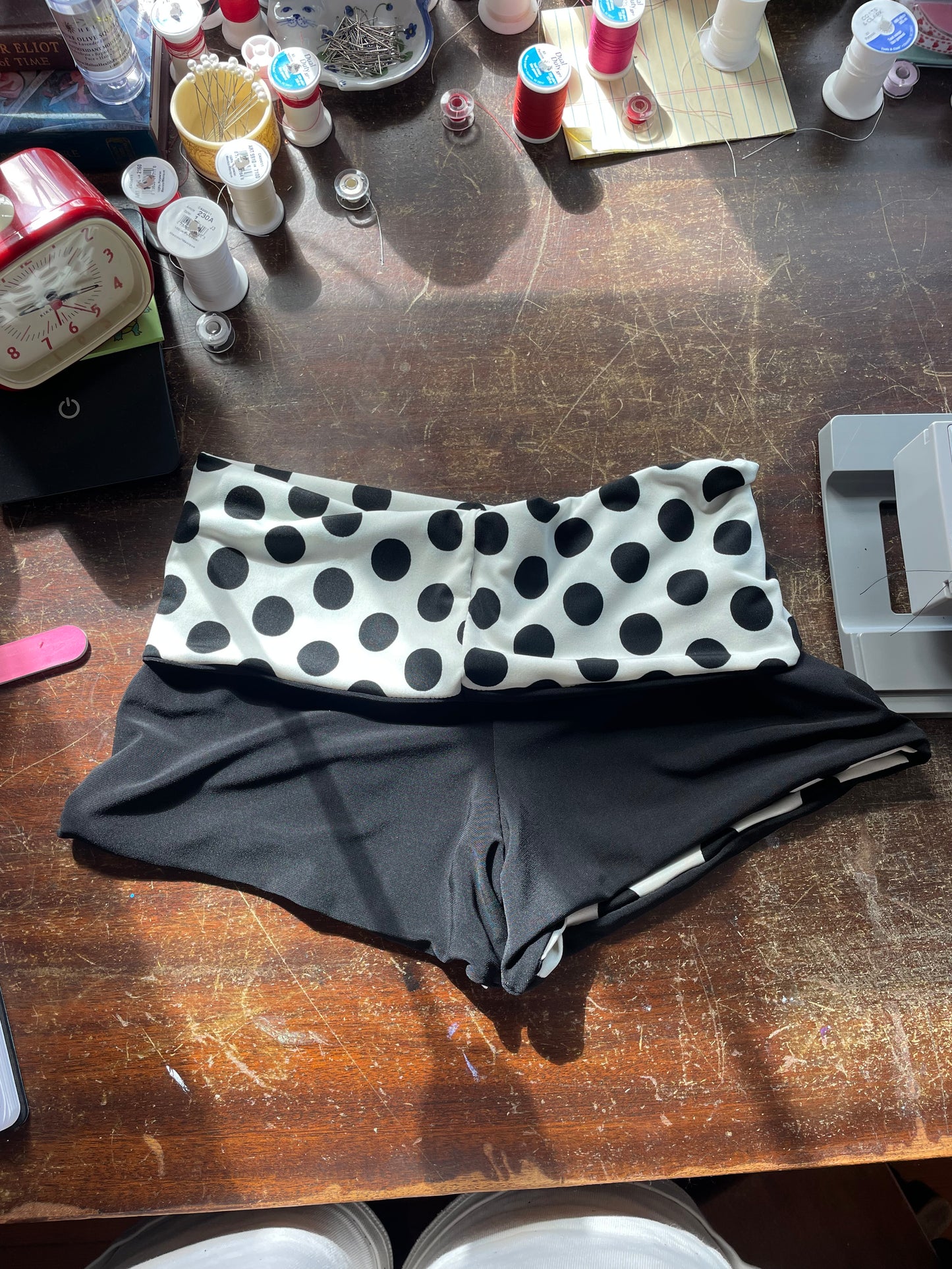Polka dot Micro Shorts (black)