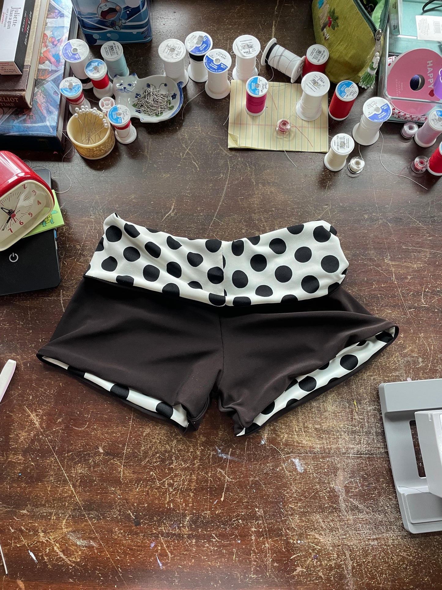 Polka dot Micro Shorts (mocha)