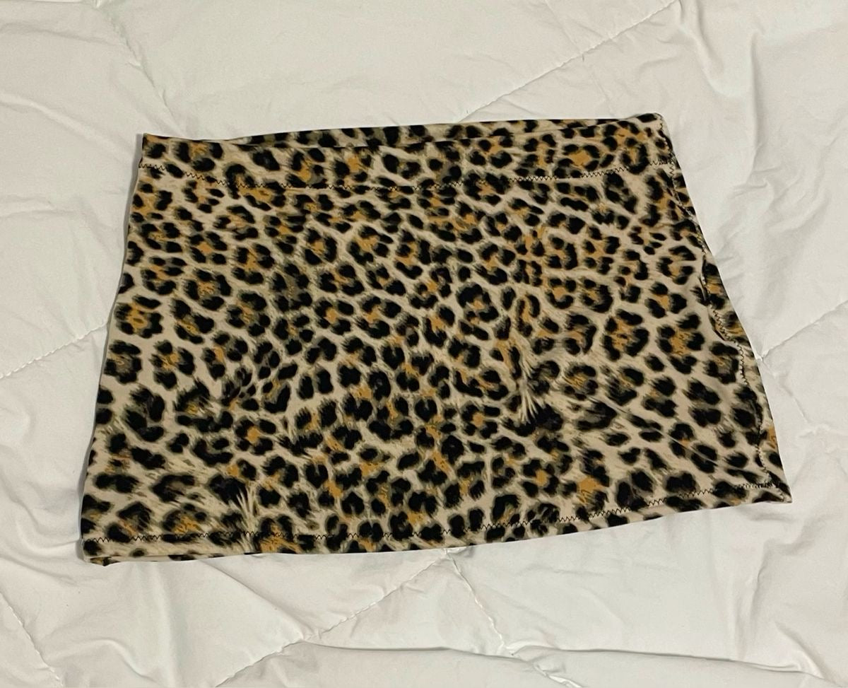 MIKVANK Cheetah Mini Skirt